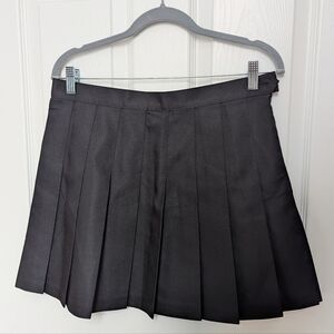 American Apparel Black Tennis Skirt
